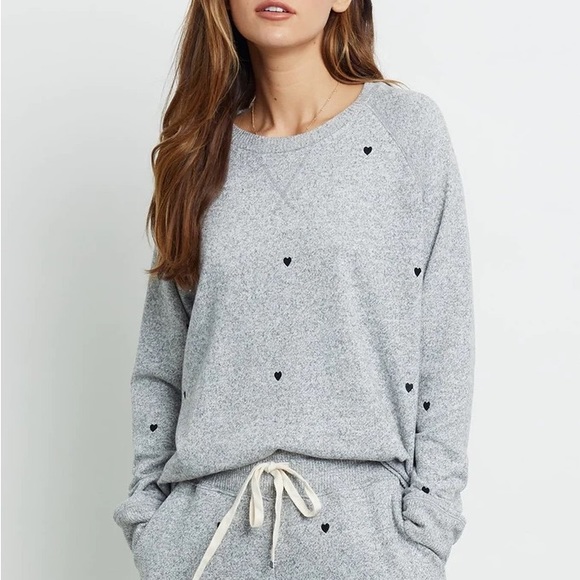 Rails | Tops | Rails Callahan Sweatshirt In Melange Grey With Black Hearts  Sz S | Poshmark